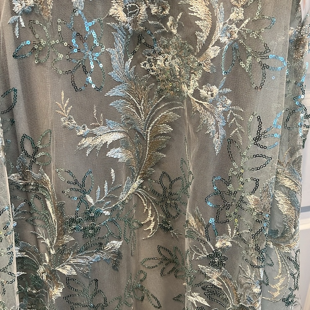 Stunning! 🤩 Macduggal Sz 0 embellished illusion long sleeve A line dress NWT - Picture 6 of 10